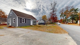 97 Linton St Unit 214, Nashua, NH 03060