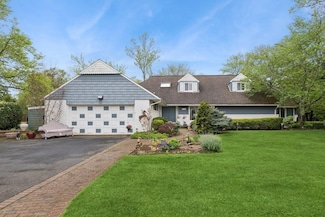 1302 Azure Place, Hewlett, NY 11557