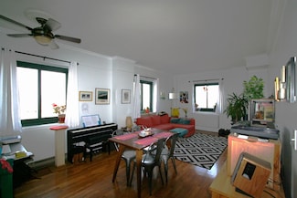 205 10th St Unit 9P, Jersey City, NJ 07302