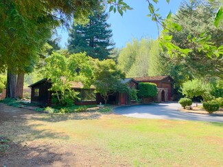 7571 Benbow Dr, Garberville, CA 95542