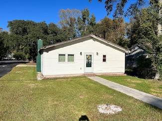 935 W Luke Ave, Summerville, SC 29483