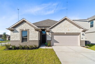 3050 Kastania Ln, Fresno, TX 77545