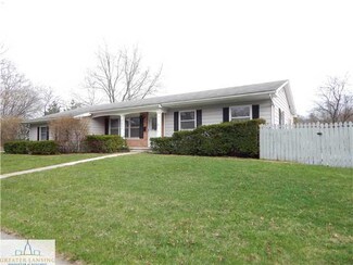 3401 Brisbane Dr, Lansing, MI 48911