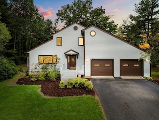 906 Clay St SE, Blacksburg, VA 24060