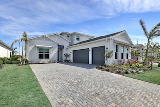 8035 Redonda Loop, Lakewood Ranch, FL 34202