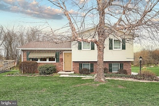 57 E Locust Ln Unit 41, New Oxford, PA 17350