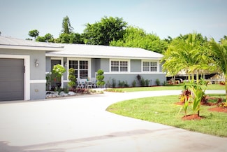 2077 Carambola Rd, West Palm Beach, FL 33406