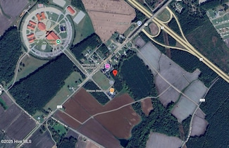 1079 Cantle Ct, Williamston, NC 27892