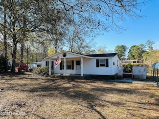 126 Winsor Dr, Rockingham, NC 28379