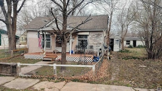 302 4th St, Denison, KS 66419