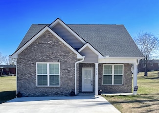 211 Lagoon Dr, McMinnville, TN 37110