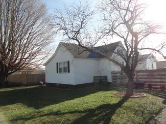 321 E Oak St, Rensselaer, IN 47978