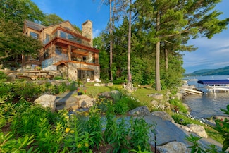 7 Spring St, Newbury, NH 03255