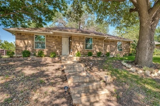 3312 Luallen Dr, Carrollton, TX 75007