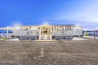 1210 Enchantment Dr, Chaparral, NM 88081