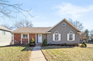 10249 Caenen Dr, Lenexa, KS 66215