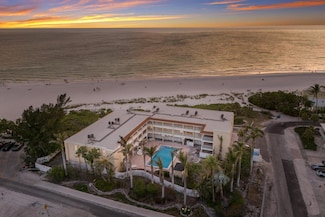 4200 Gulf Dr Unit 104, Holmes Beach, FL 34217
