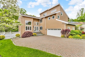 5 Deer Run, Rye Brook, NY 10573