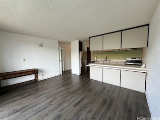 1687 Pensacola St Unit 802, Honolulu, HI 96822