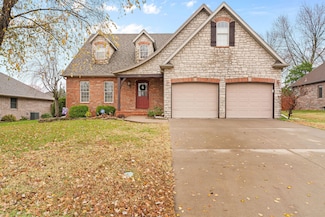 3801 W Randall St, Battlefield, MO 65619