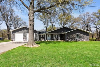 13805 Kayser Rd, Highland, IL 62249