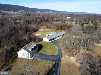 33900 Austin Grove Rd, Bluemont, VA 20135