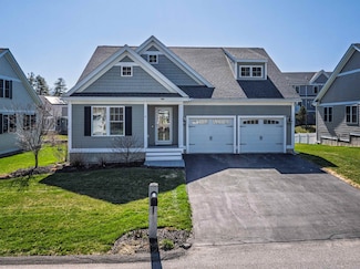 24 Sierra Hill Dr, Dover, NH 03820