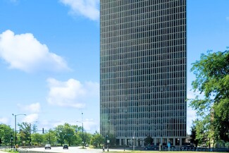6700 S South Shore Dr Unit 19C, Chicago, IL 60649