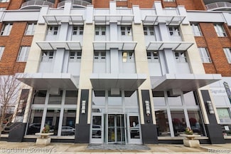 411 S Old Woodward Ave Unit 522, Birmingham, MI 48009