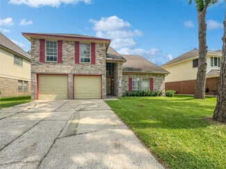 1411 New Cedars Dr, Houston, TX 77062