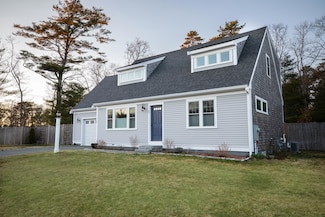 19 Beach Plum Path, Falmouth, MA 02536