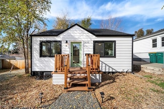 3075 S Clarkson St, Englewood, CO 80113