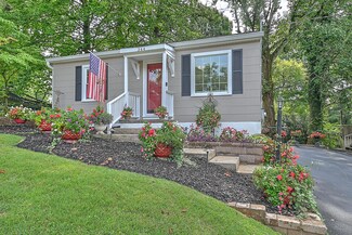 344 Magnolia Dr, Bristol, VA 24201