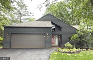 1665 Cedar Hollow Way, Reston, VA 20194