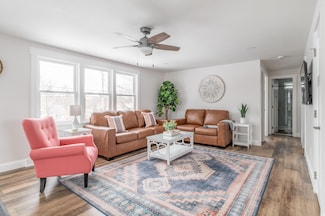 466 Essex St, Bangor, ME 04401