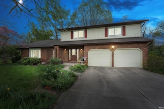 18461 Greenleaf Dr, South Bend, IN 46637