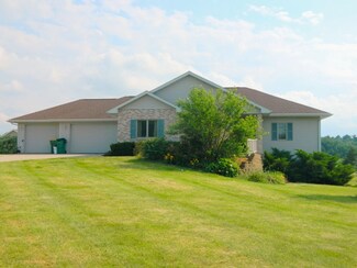 N6075 Hammer Rd, Albany, WI 53502