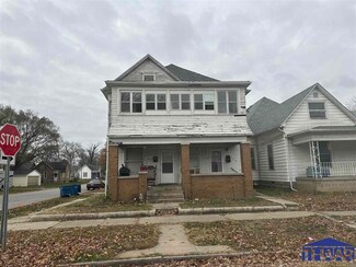229 S 16th St Unit 231 S 16th Street, Terre Haute, IN 47807