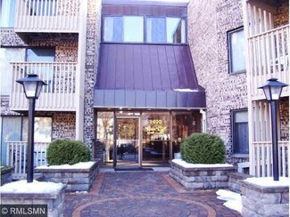 9400 Old Cedar Ave S, Bloomington, MN 55425