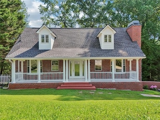 6841 Fairway Ridge Dr, Douglasville, GA 30134