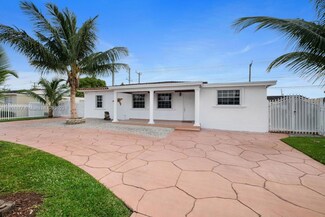 10040 SW 35th Terrace, Miami, FL 33165