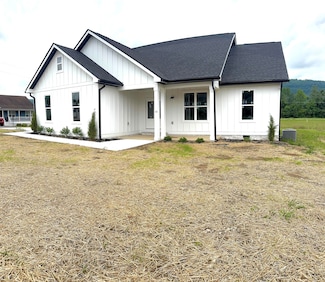 10 Shagbark Cove, Dunlap, TN 37327