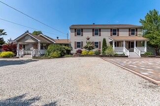 6 Westcott Ave, Waretown, NJ 08758