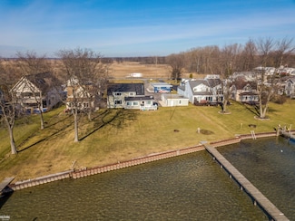 6123 Pointe Tremble Rd, Algonac, MI 48001