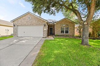 32018 Anne Ln, Pinehurst, TX 77362