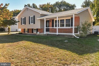 227 Oakfield Dr, Newark, DE 19713