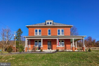 3885 Green Valley Rd, Seven Valleys, PA 17360