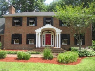 565 N Rhodes Ave, Niles, OH 44446