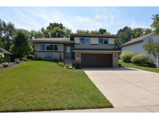 5905 Linden Pkwy, Mc Farland, WI 53558