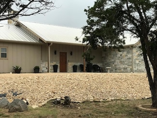 119 Ledge Stone Ln W, Hunt, TX 78024